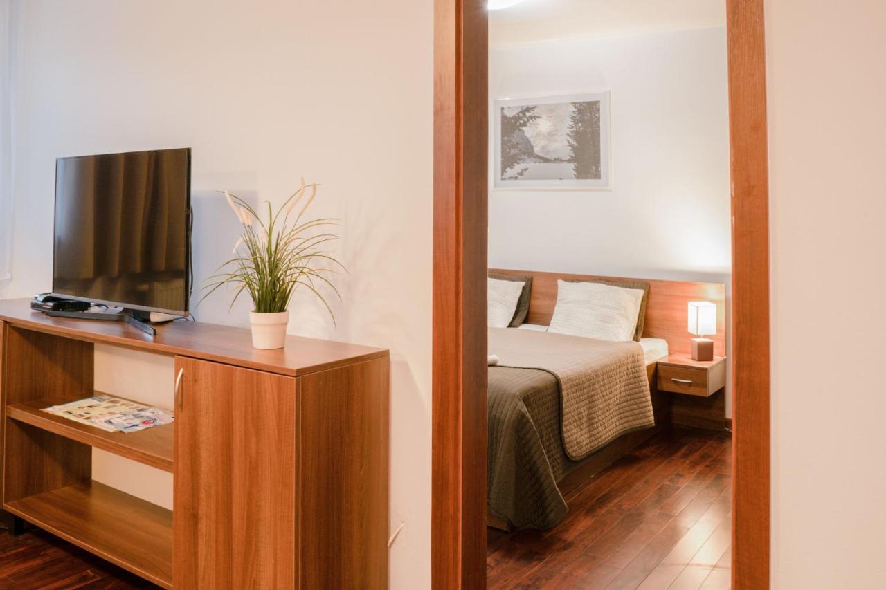 Apartmany Snow V Centre Stareho Smokovca Vysoké Tatry Dış mekan fotoğraf